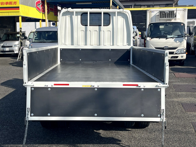 三菱ふそう キャンター 小型 平ボディ 2RG-FBAV(99730) 6枚目