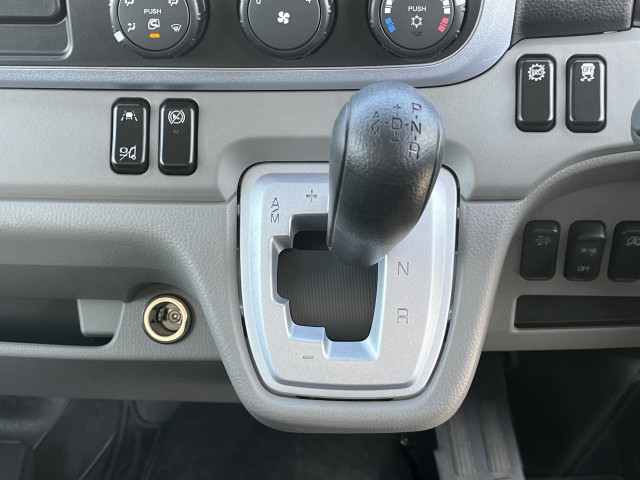 三菱ふそう キャンター 小型 平ボディ 2RG-FBAV(99730) 17枚目