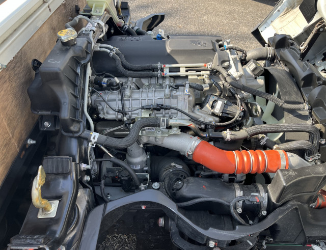 三菱ふそう キャンター 小型 平ボディ 2RG-FBAV(99730) 31枚目