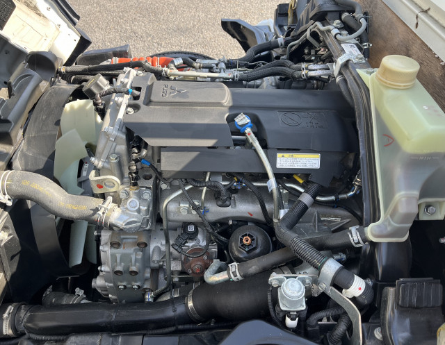 三菱ふそう キャンター 小型 平ボディ 2RG-FBAV(99730) 32枚目