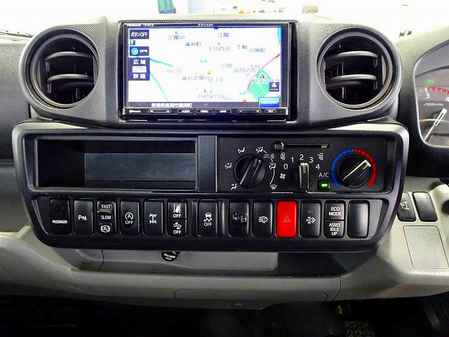 日野 デュトロ 小型 平ボディ 2KG-XZU685M(99735) 10枚目