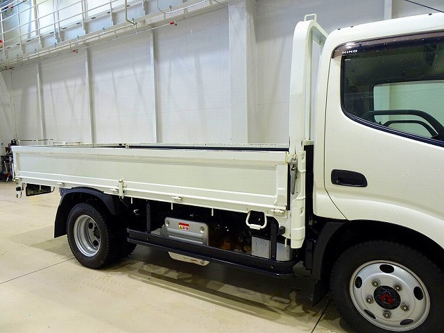 日野 デュトロ 小型 平ボディ 2KG-XZU685M(99735) 24枚目
