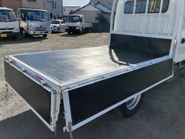 三菱ふそう キャンター 小型 Wキャブ 2RG-FGA20(99740) 19枚目