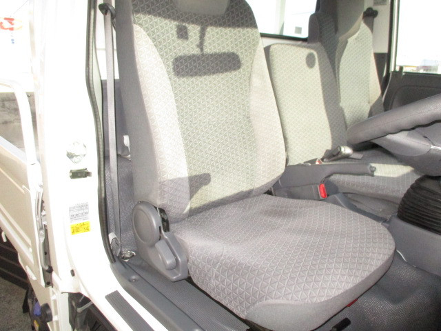 Isuzu elf Small Flat body 2RG-NJS88A(99741) 6枚目