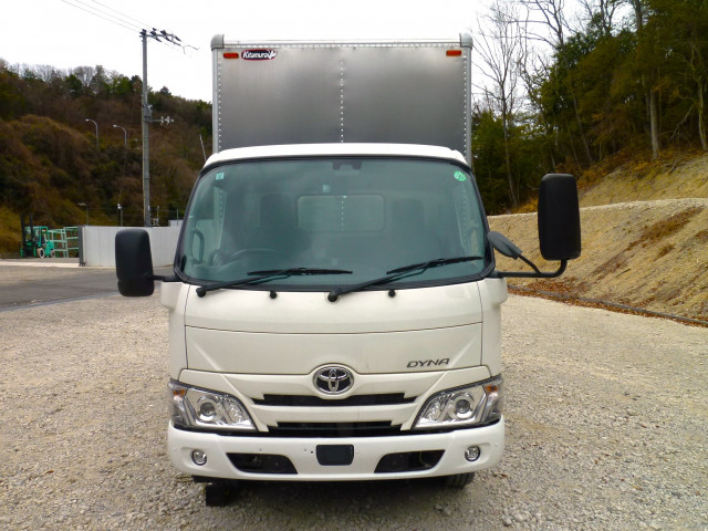 Toyota dyna Small Box body 2RG-XZU605(99743) 2枚目