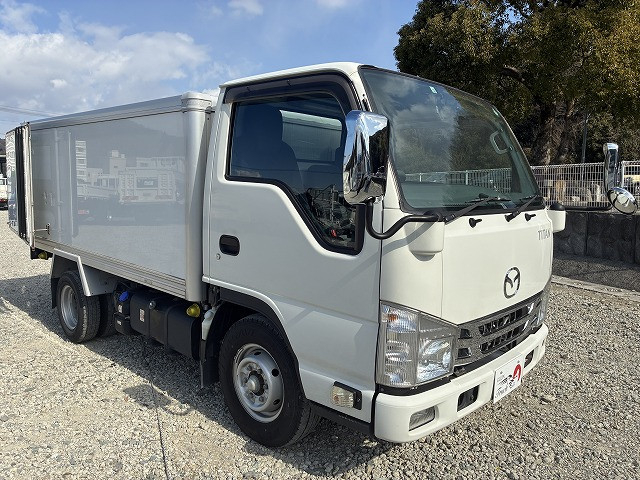マツダ タイタン 小型 冷蔵冷凍バン 2RG-LHR88AN(99744) 10枚目