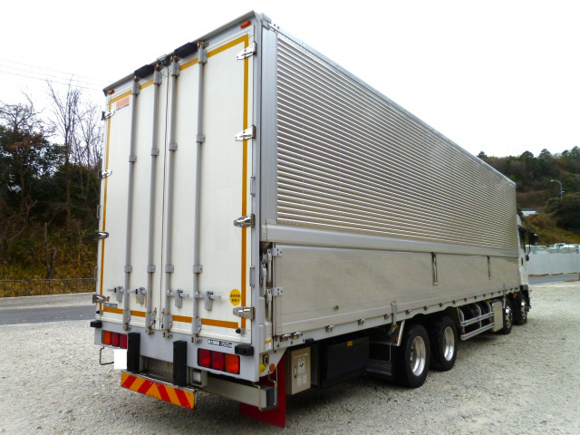 いすゞ ギガ 大型 ウィング 2PG-CYJ77C(99745) 4枚目