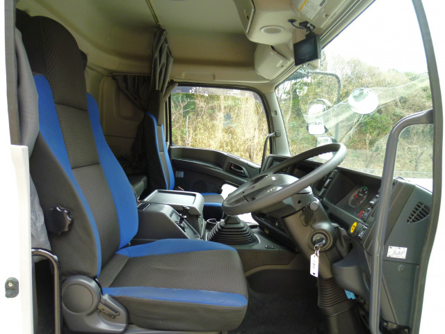 いすゞ ギガ 大型 ウィング 2PG-CYJ77C(99745) 29枚目