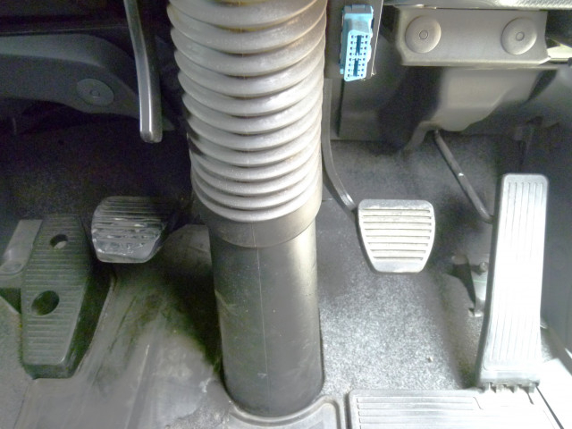 いすゞ ギガ 大型 ウィング 2PG-CYJ77C(99745) 33枚目