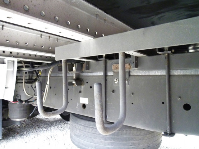 いすゞ ギガ 大型 ウィング 2PG-CYJ77C(99745) 43枚目