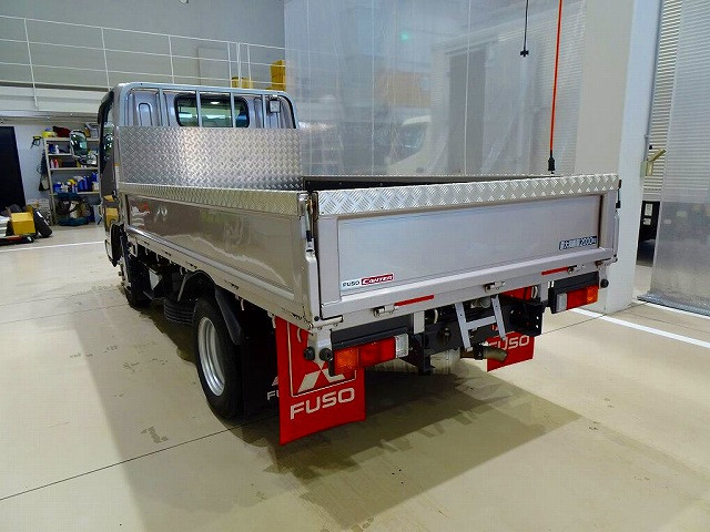 三菱ふそう キャンター 小型 平ボディ 2RG-FBA20(99747) 4枚目