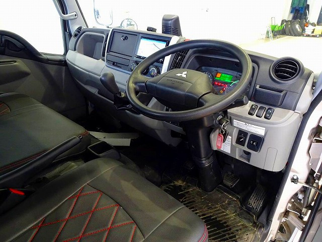 三菱ふそう キャンター 小型 平ボディ 2RG-FBA20(99747) 5枚目