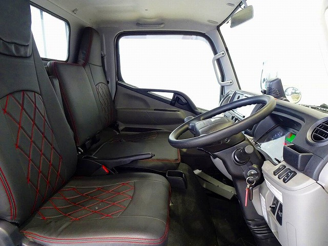 三菱ふそう キャンター 小型 平ボディ 2RG-FBA20(99747) 6枚目