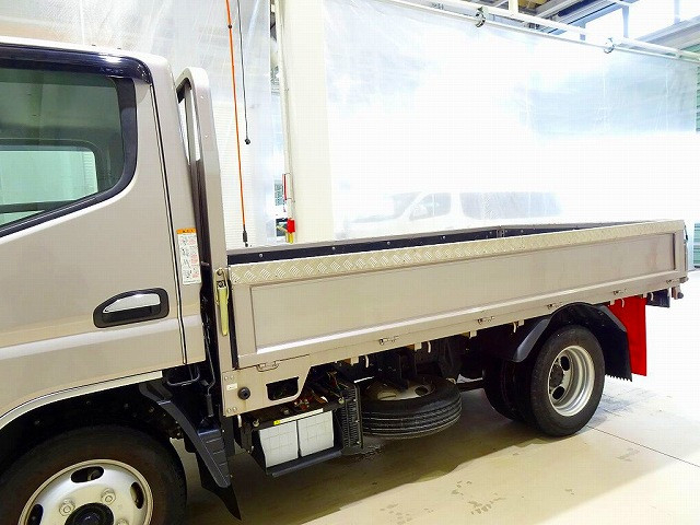 三菱ふそう キャンター 小型 平ボディ 2RG-FBA20(99747) 23枚目