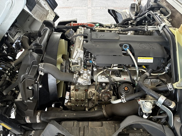 三菱ふそう キャンター 小型 平ボディ 2RG-FBA20(99748) 19枚目