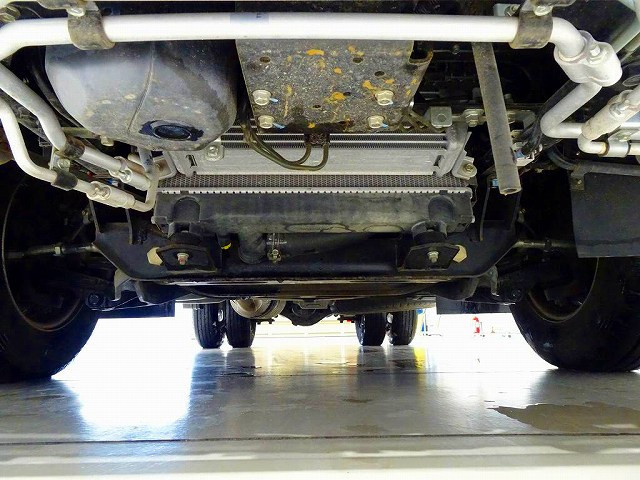 三菱ふそう キャンター 小型 平ボディ 2RG-FBA20(99747) 34枚目