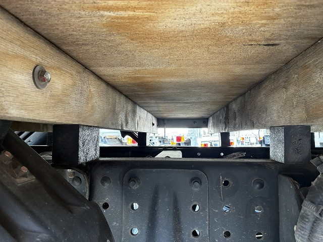 三菱ふそう キャンター 小型 平ボディ 2RG-FBA20(99748) 46枚目