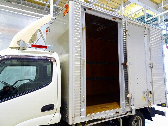 日野 デュトロ 小型 バン 2RG-XZU605M(99750) 33枚目