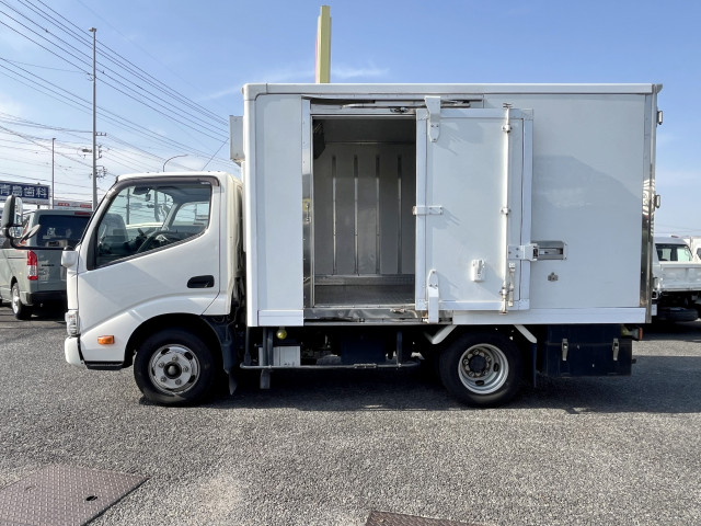 トヨタ トヨエース 小型 冷蔵冷凍バン TPG-XZC605(99753) 4枚目