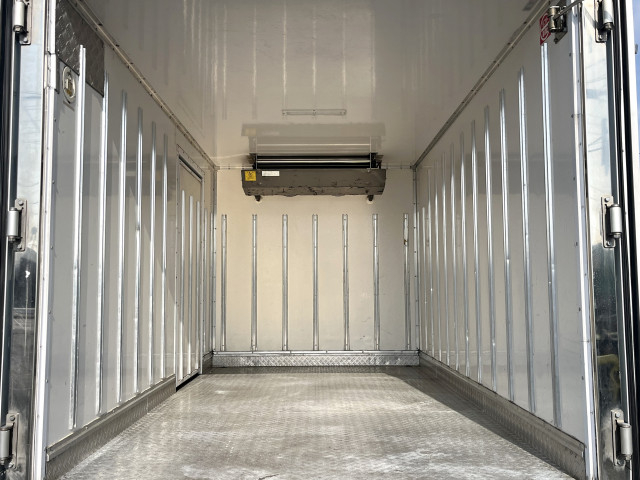 トヨタ トヨエース 小型 冷蔵冷凍バン TPG-XZC605(99753) 8枚目