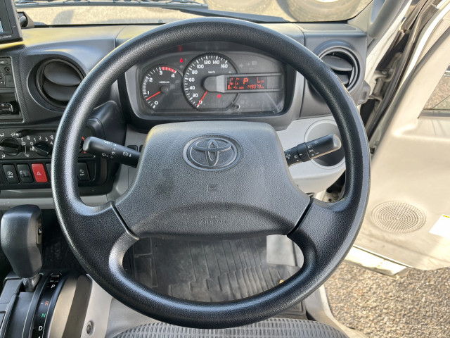 トヨタ トヨエース 小型 冷蔵冷凍バン TPG-XZC605(99753) 19枚目