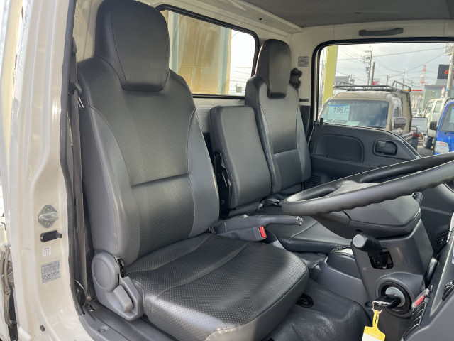 いすゞ エルフ 小型 平ボディ TPG-NJR85A(99755) 13枚目