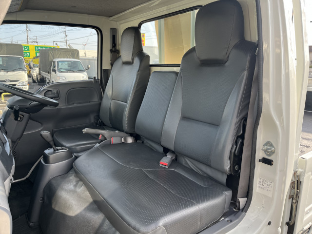 いすゞ エルフ 小型 平ボディ TPG-NJR85A(99755) 14枚目