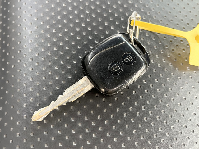 いすゞ エルフ 小型 平ボディ TPG-NJR85A(99755) 25枚目