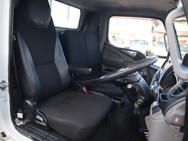 三菱ふそう キャンター 小型 平ボディ TPG-FBA20(99756) 30枚目