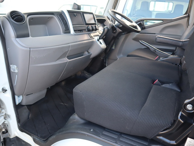 三菱ふそう キャンター 小型 平ボディ TPG-FBA20(99756) 31枚目