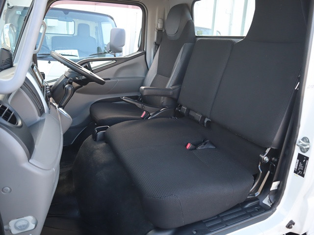 三菱ふそう キャンター 小型 平ボディ TPG-FBA20(99756) 32枚目