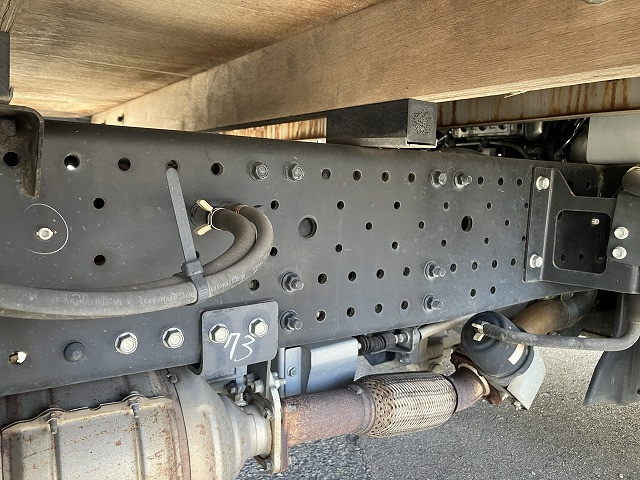 いすゞ エルフ 小型 平ボディ TRG-NNR85AR(99757) 34枚目