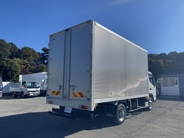 三菱ふそう キャンター 小型 バン 2PG-FEB80(99760) 6枚目