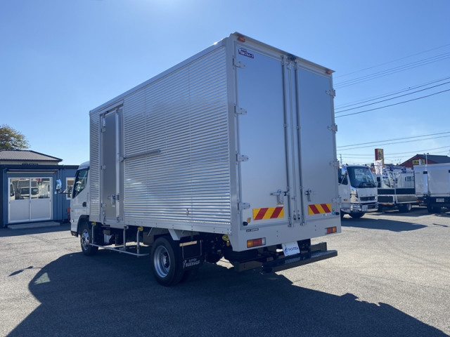 三菱ふそう キャンター 小型 バン 2PG-FEB80(99760) 7枚目