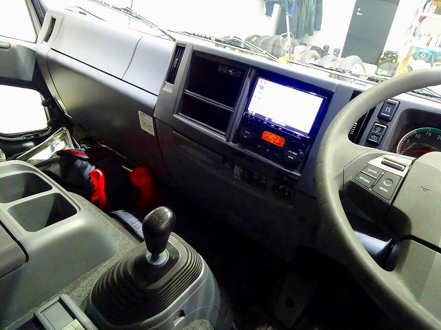 いすゞ フォワード 中型 ウィング TKG-FRR90T2(99759) 10枚目