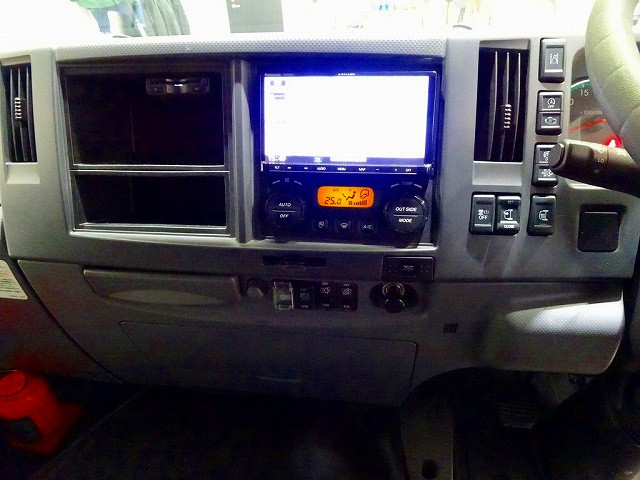 いすゞ フォワード 中型 ウィング TKG-FRR90T2(99759) 11枚目