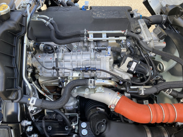 三菱ふそう キャンター 小型 バン 2RG-FEAV0(99762) 15枚目