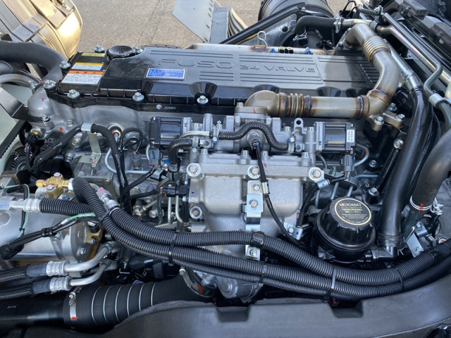 三菱ふそう ファイター 小型 冷蔵冷凍バン 2KG-FK65F(99763) 13枚目