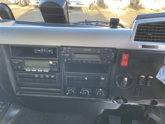 三菱ふそう ファイター 小型 冷蔵冷凍バン 2KG-FK65F(99763) 15枚目