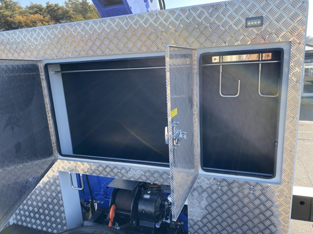 三菱ふそう スーパーグレート 大型 Translation missing: ja.item.body_keijou_enum.body_keijou_carrier_other 2PG-FS80VZ(99765) 11枚目