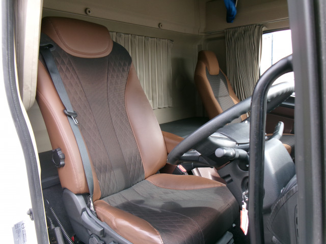 Hino ranger Middle Wing body 2PG-FD2ABG(99810) 9枚目