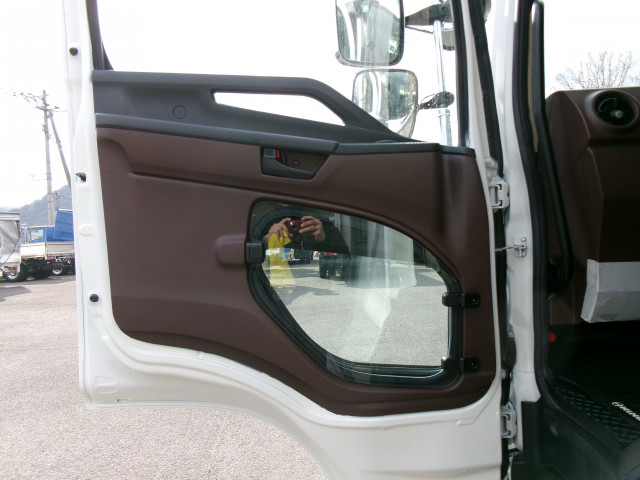 Hino ranger Middle Wing body 2PG-FD2ABG(99810) 27枚目