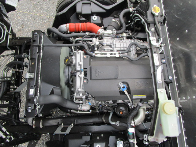 三菱ふそう キャンター 小型 バン 2RG-FEB80(99811) 27枚目