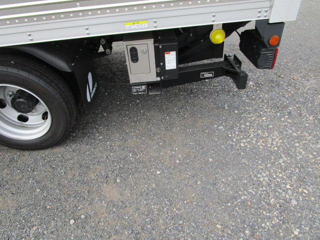 三菱ふそう キャンター 小型 バン 2RG-FEB80(99811) 33枚目