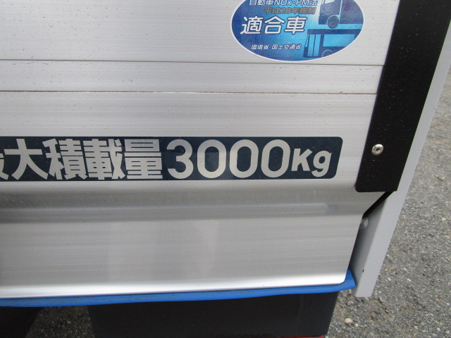 三菱ふそう キャンター 小型 バン 2RG-FEB80(99811) 40枚目