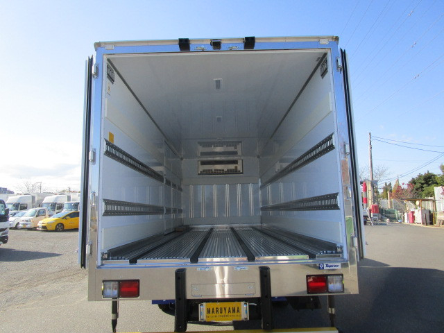 日野 レンジャー 中型 冷蔵冷凍バン 2PG-FD2ABG(99815) 8枚目