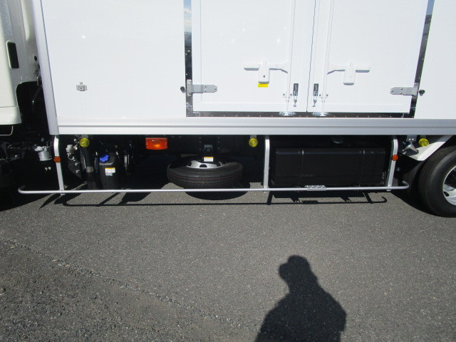 日野 レンジャー 中型 冷蔵冷凍バン 2PG-FD2ABG(99815) 39枚目