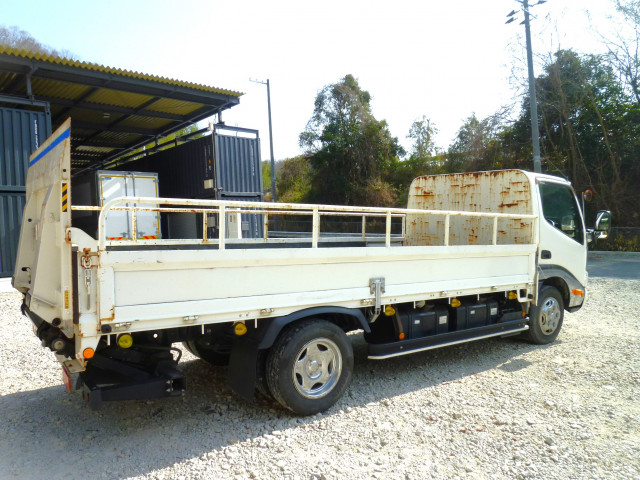 日野 デュトロ 小型 平ボディ TPG-XZU655M(99821) 4枚目