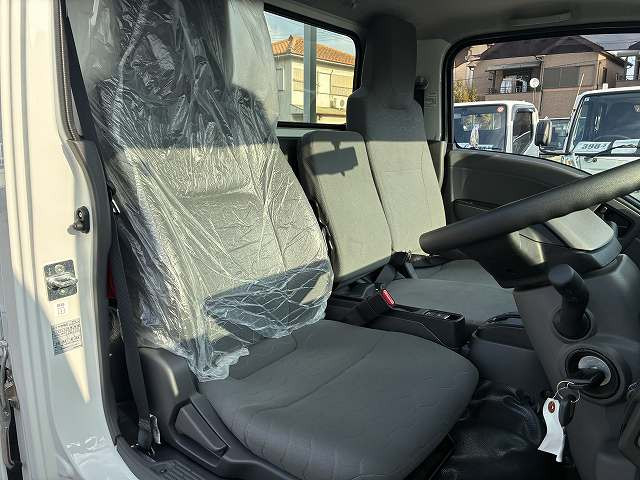 Isuzu elf Small Flat body 2TG-NJR88AF(99819) 39枚目