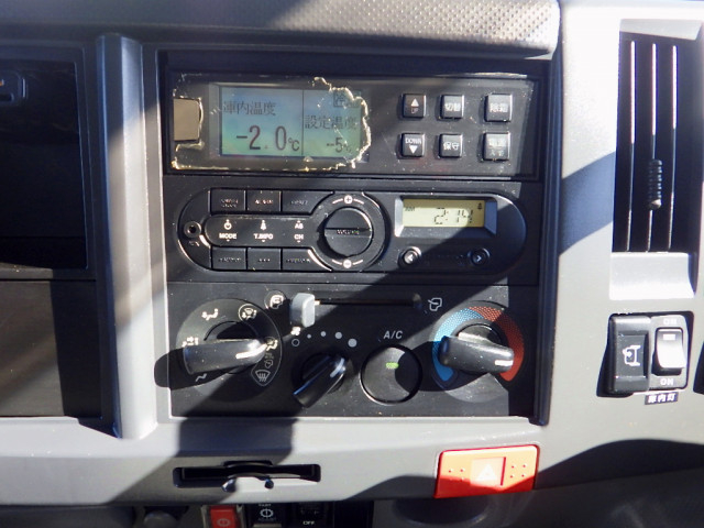 Isuzu elf Small Freezer box_body TPG-NPR85AN(99822) 18枚目